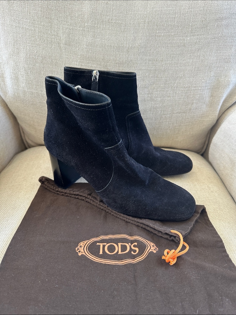 Tod's Gomma Tronchetto Suede Ankle Boots Booties Black  40.5 - Picture 15 of 15